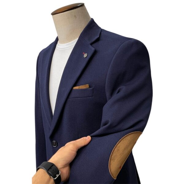 Blazer Tyler - 53